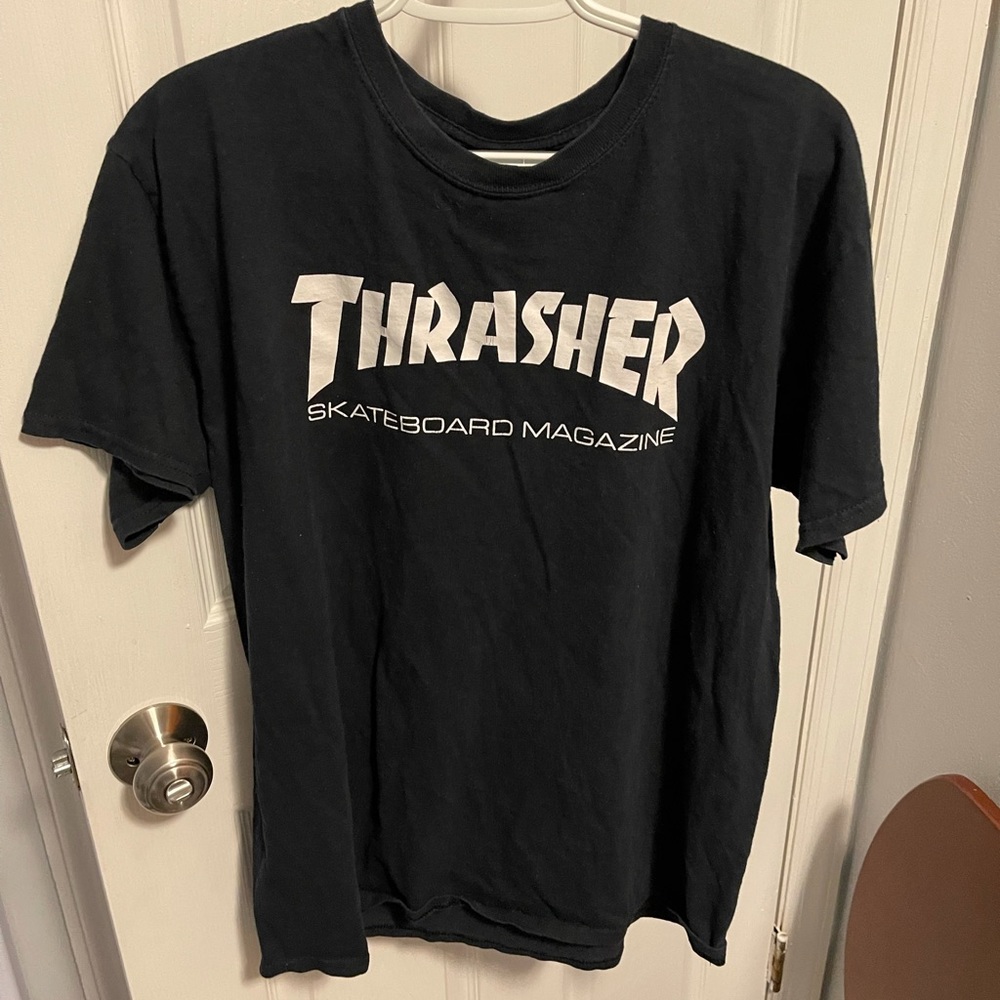 Thrasher Magazine Black White Short Sleeve T-Shirt Size LARGE